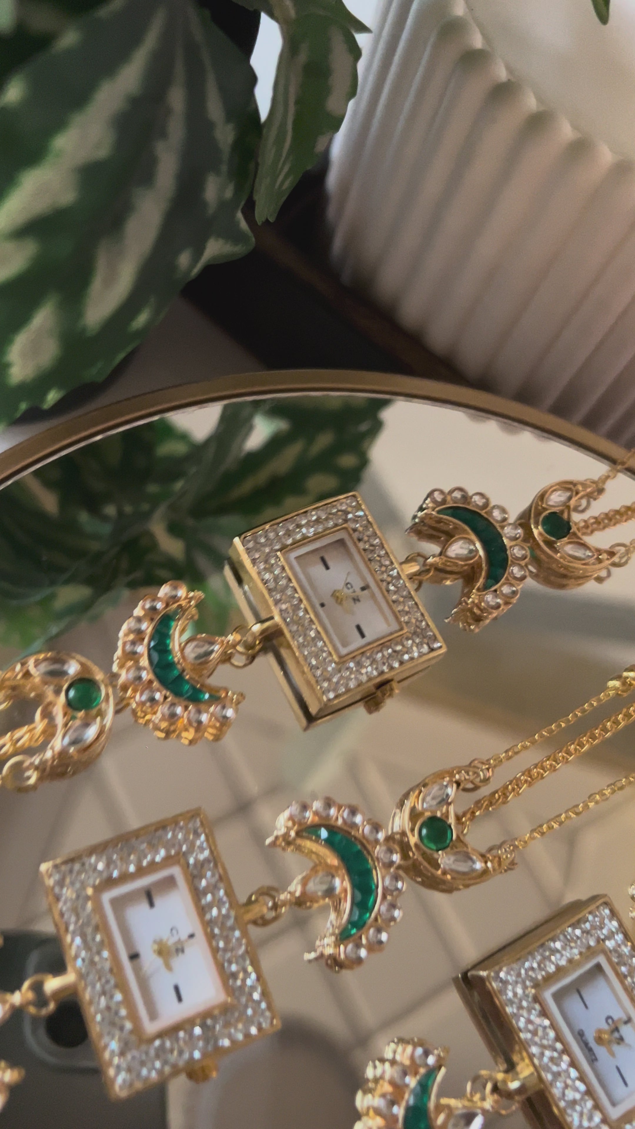 Emerald kundan traditional watch